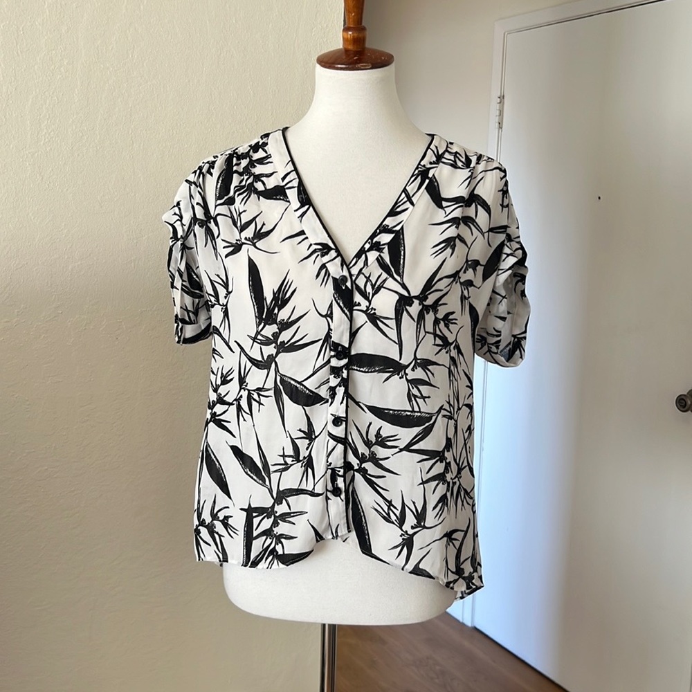 Alice + Olivia Black and White Blouse